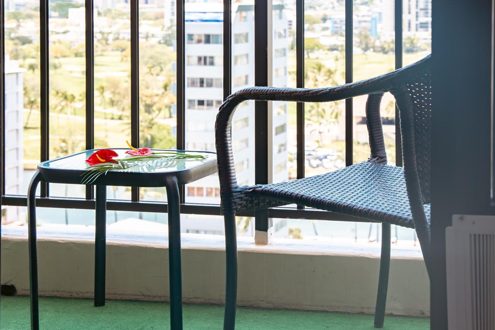 Mountain View Condo W/ King-Size Bed, Free Parking Гонолулу Экстерьер фото