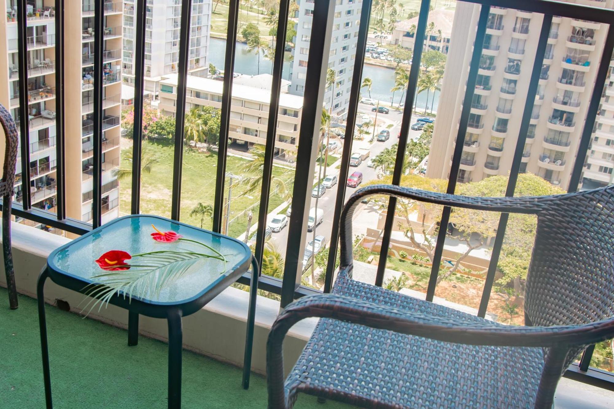 Mountain View Condo W/ King-Size Bed, Free Parking Гонолулу Экстерьер фото